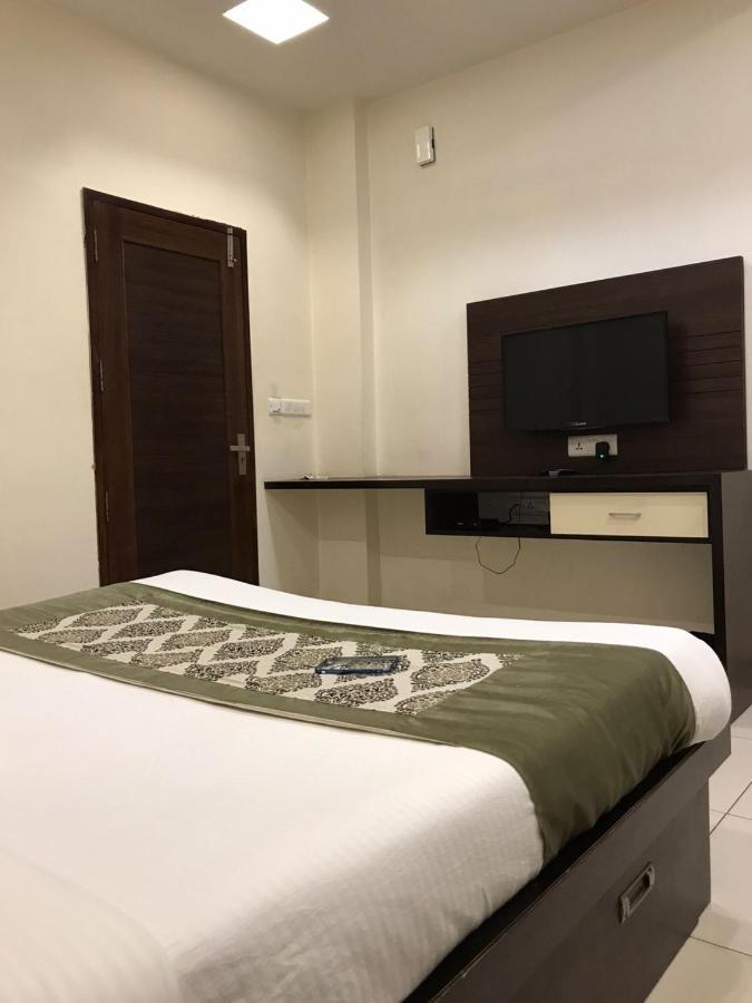 Hotel Fortune Plaza Adźmer Zewnętrze zdjęcie